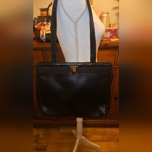 ♡♡HP♡♡ Salvatore Ferragamo Vera Black Leather Tote